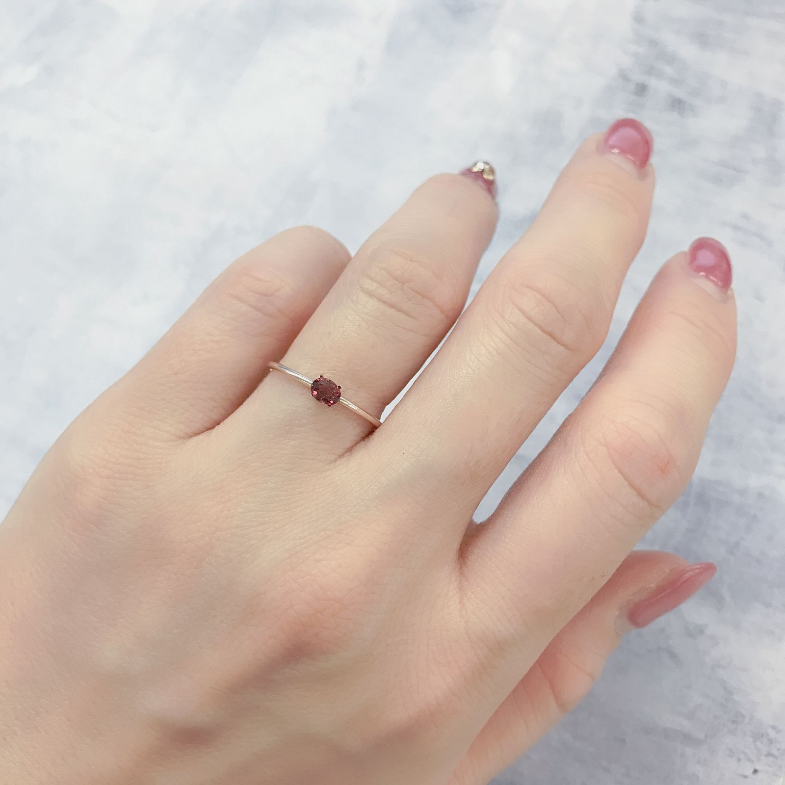 ルビー(宝石名ルビー)タンザニア産 0.24ct 識別済[220115045]4x3.1mm前後