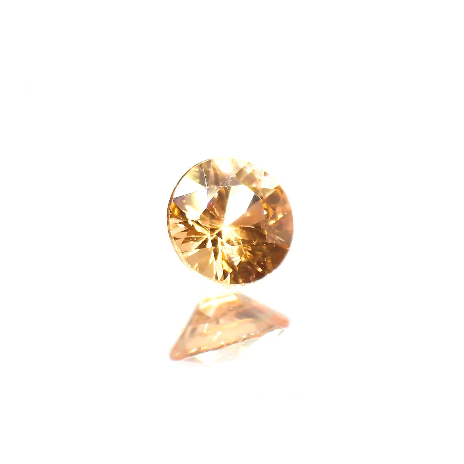 スペサルティンガーネット ケニア産 0.22ct[220114178]3.5x3.5mm前後