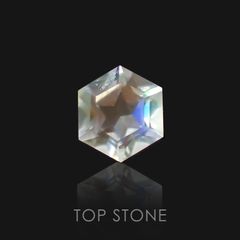 ◇ヘキサゴンカット◇レインボームーンストーンSA(宝石名アンデシン・ラブラドライト) インド・タミルナードゥ産 0.28ct 識別済[21059516]4×4mm前後