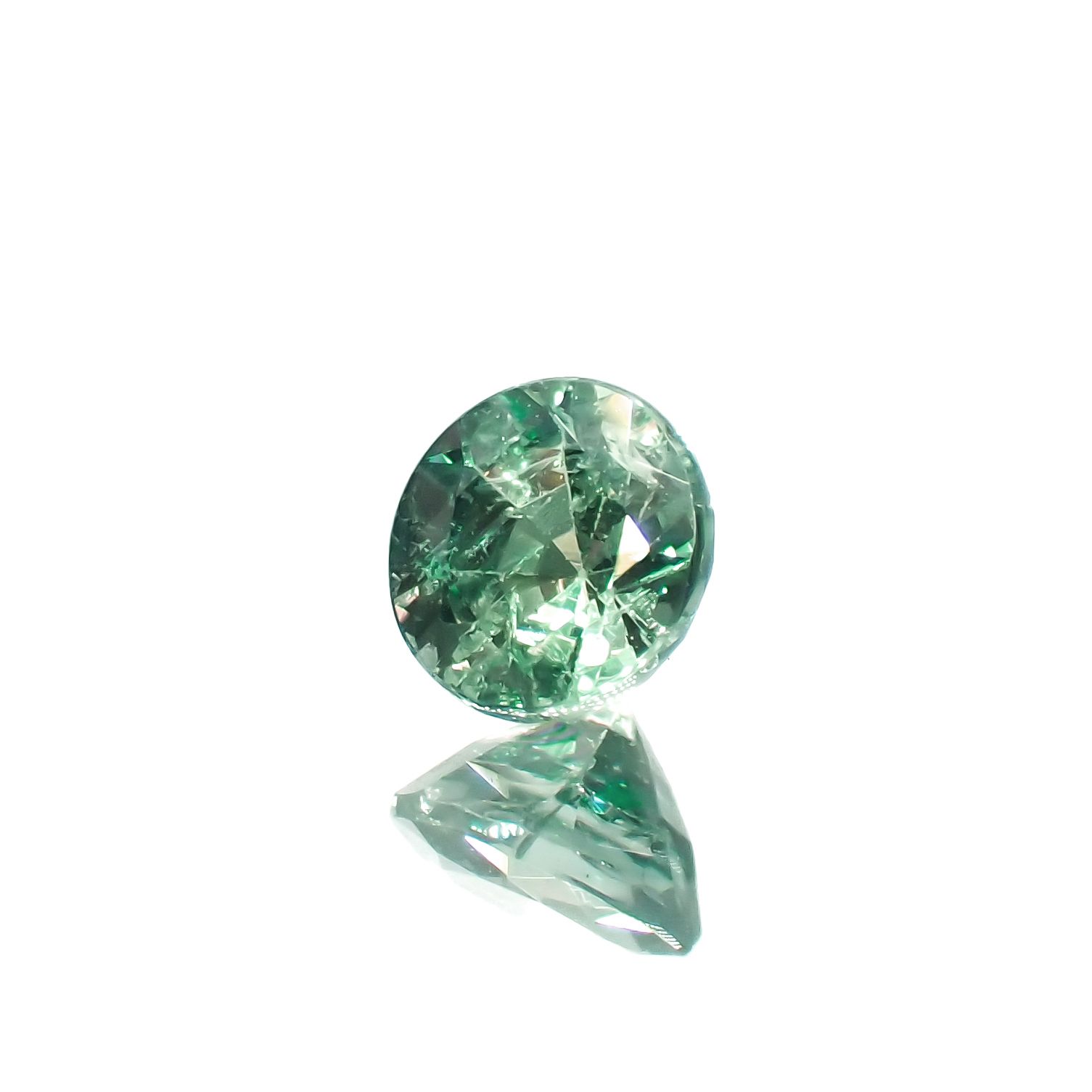 アレキサンドライト(宝石名アレキサンドライト)ブラジル産 0.24ct 識別済[230622397]3.6x3.6mm前後