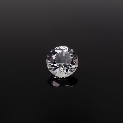フェナカイト ロシア産 0.84ct / 6.1x6.1mm前後 [260231705]