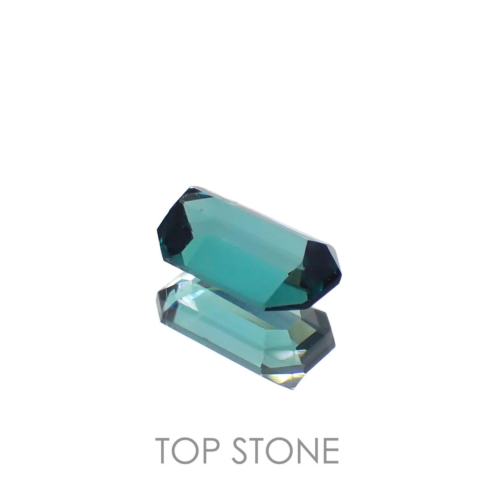 ブルートルマリン(宝石名トルマリン)アフガニスタン産 0.64ct 識別済[221219471]6.6x4mm前後