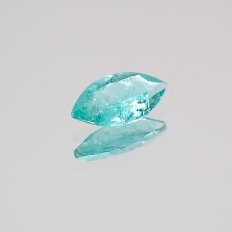 パライバトルマリン(宝石名トルマリン/別名パライバ・トルマリン) ブラジル産 0.22ct 識別済[20129256]6.2×3.2mm前後
