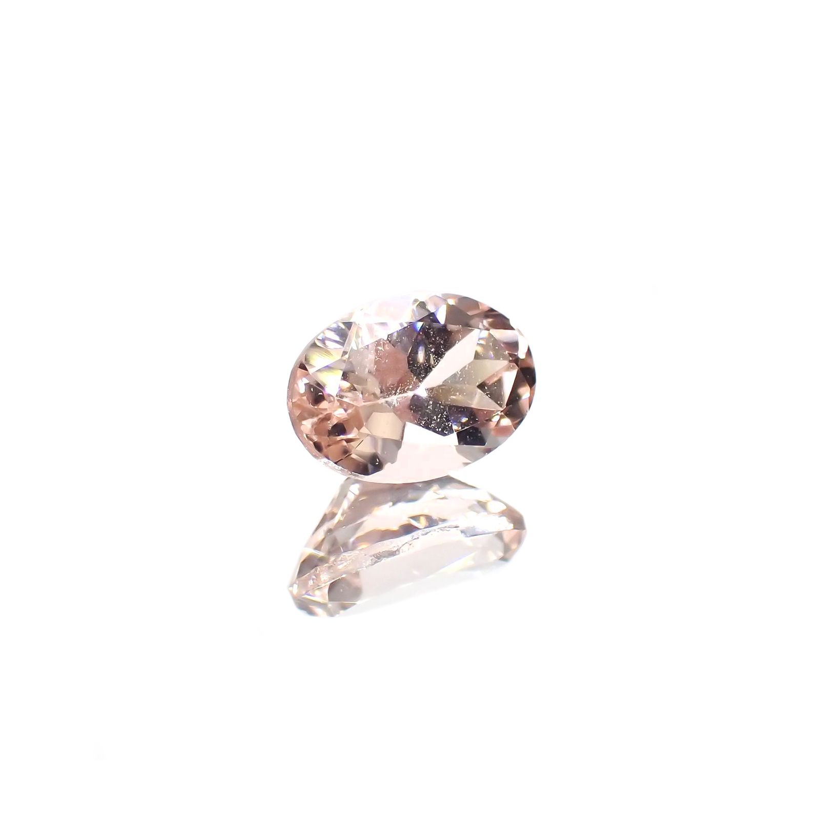 モルガナイト(宝石名モルガナイト)ナイジェリア産 0.84ct 識別済[220114003]7.2x5.2mm前後