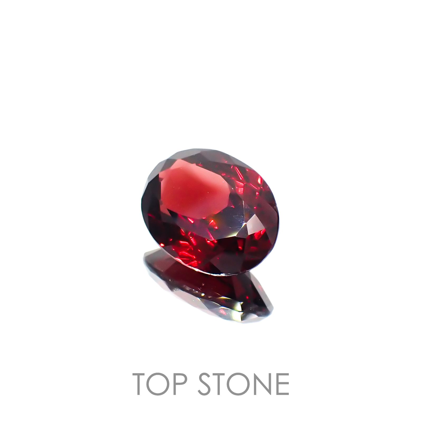 パイロープアルマンディンガーネット(宝石名パイロープ アルマンディン・ガーネット)ブラジル産 5.78ct 識別済[221219540]13.1x9.6mm前後