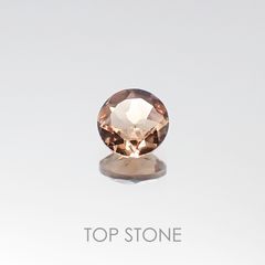 カラーチェンジマラヤガーネット(宝石名ガーネット) タンザニア・マヘンゲ産 0.52ct 識別済[20096096]4.9×4.9mm前後