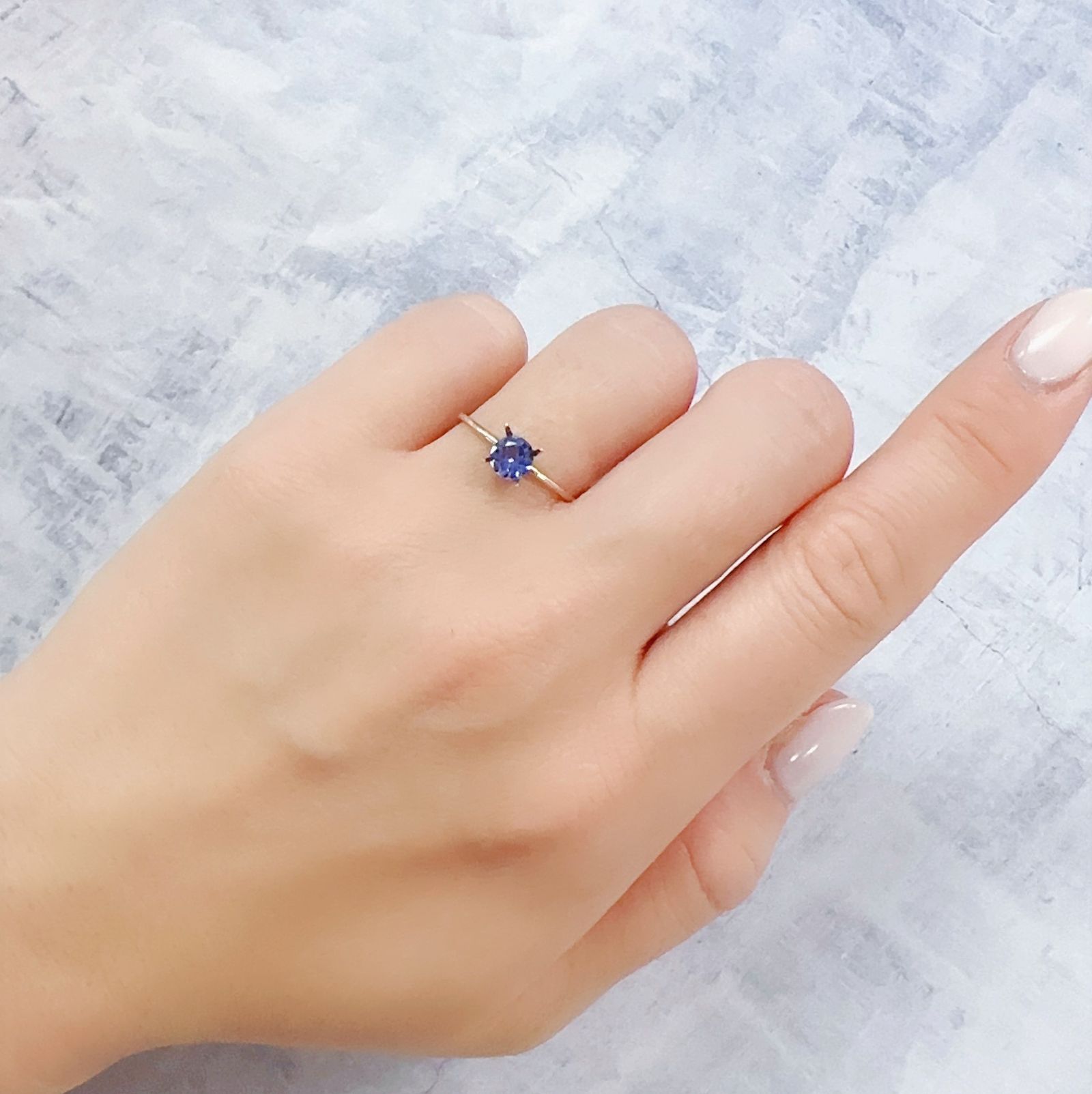 タンザナイト(宝石名タンザナイト)タンザニア産 0.49ct 識別済[230120201]5x5mm前後