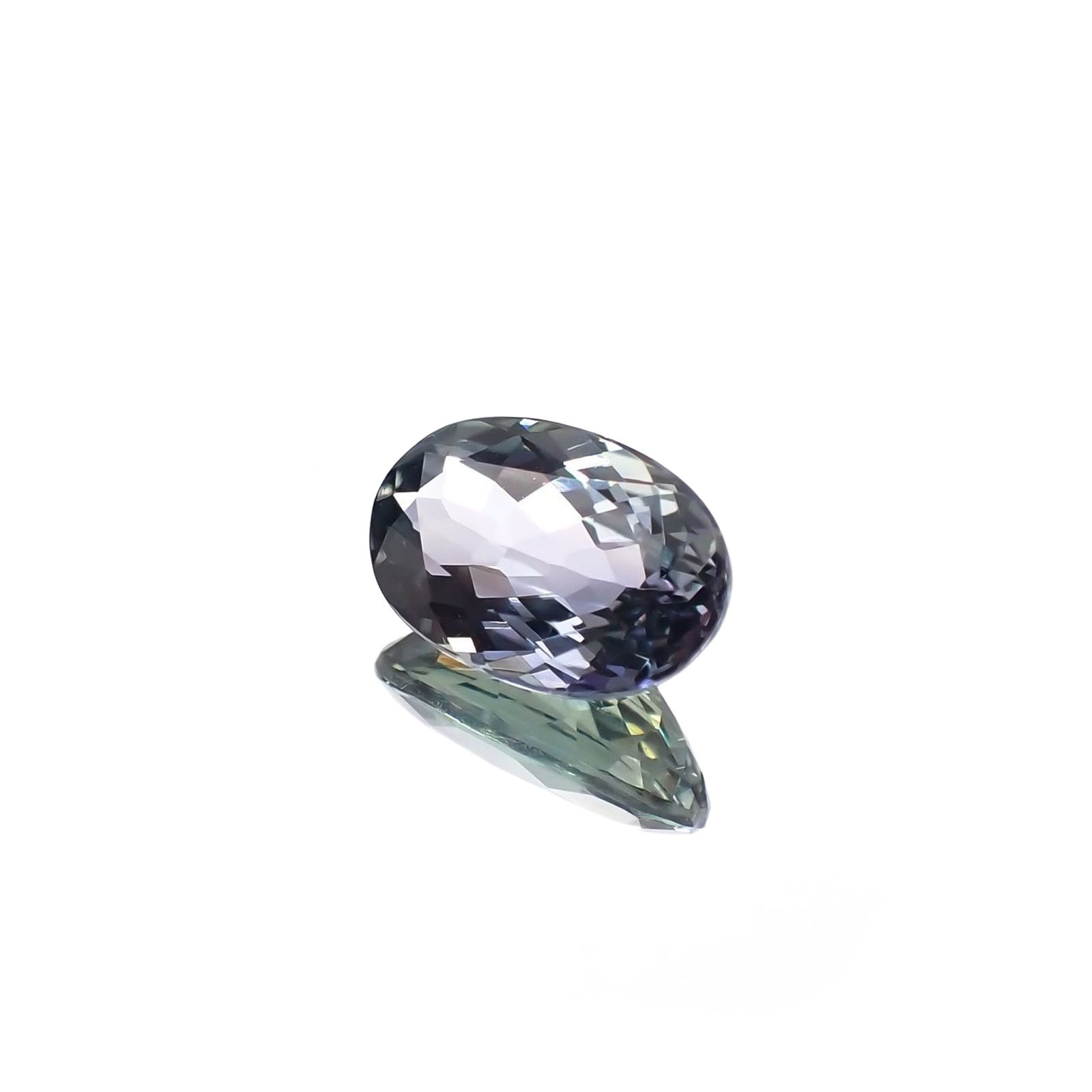 バイカラータンザナイト(宝石名タンザナイト) タンザニア産 ソ付(彩珠) 1.467ct / 8.9x5.8mm前後 [210711821]