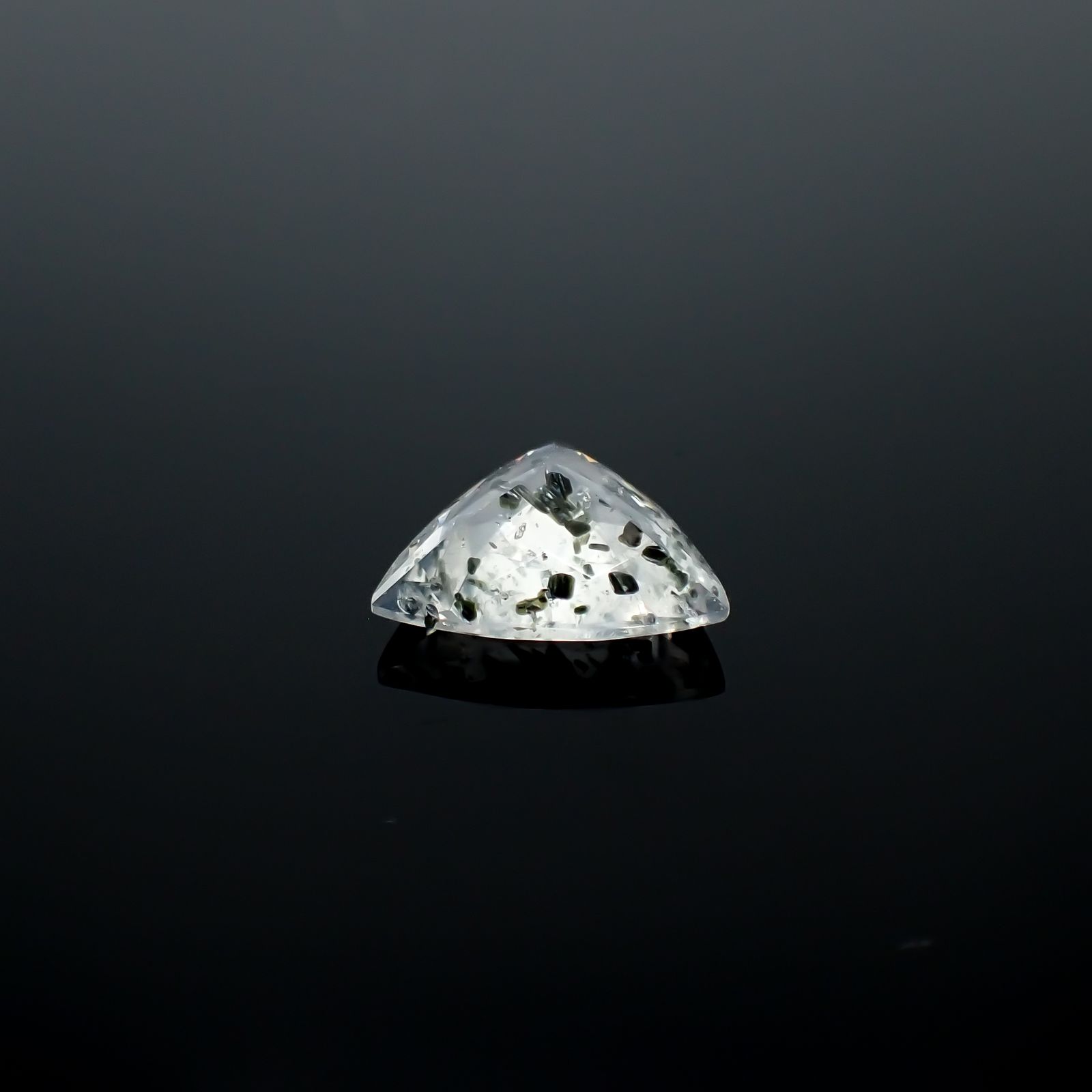 ジャガークォーツ タンザニア産 3.37ct[240427075]11.7x11.6mm前後