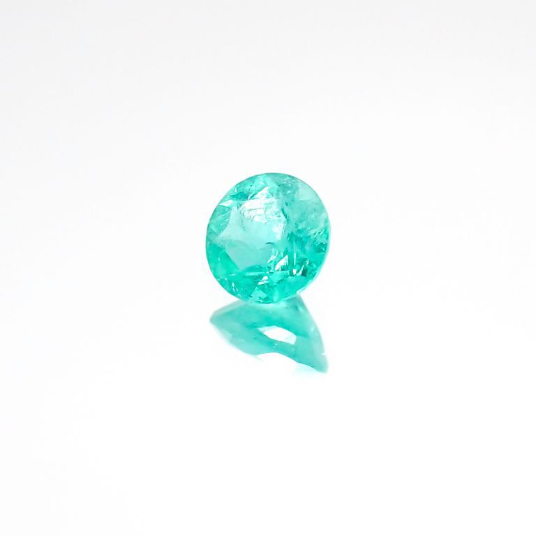 パライバトルマリン ブラジル産 ルース 0.26ct[20117232]4.1×4mm前後