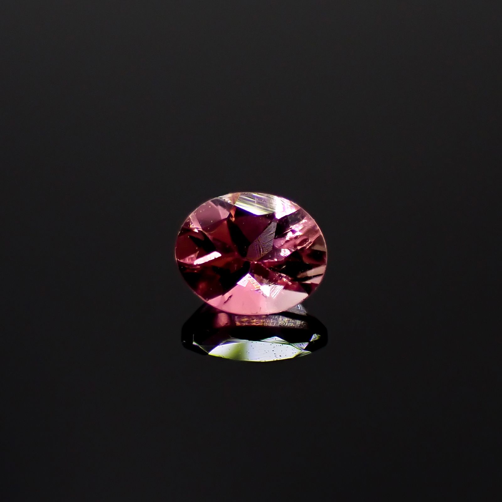 ピンクトルマリン ブラジル産 0.33ct[240929015]4.9x4mm前後