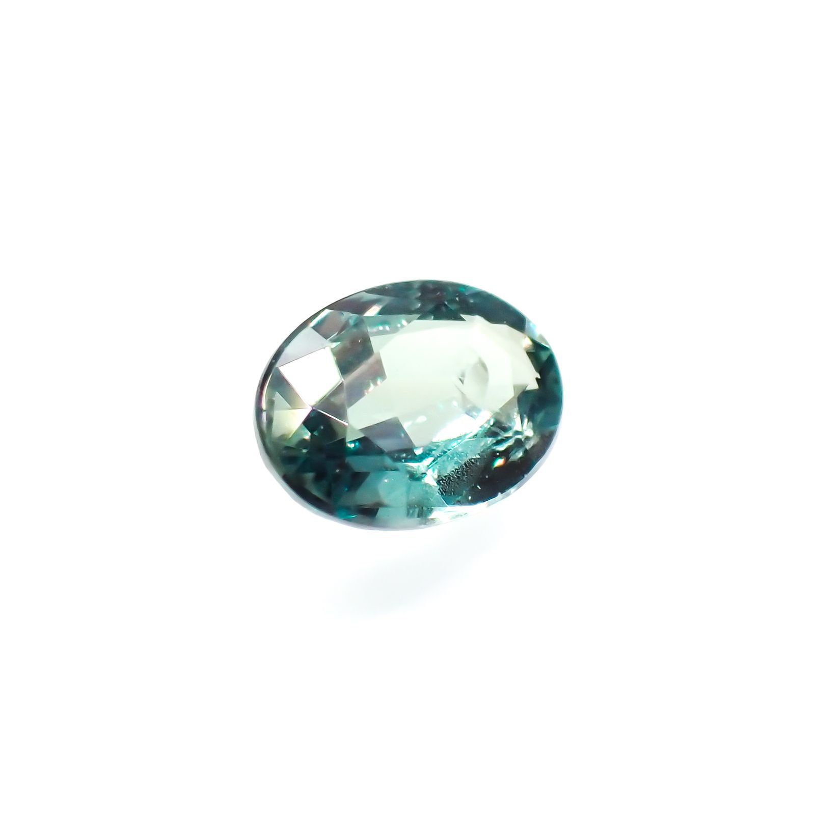 アレキサンドライト(宝石名アレキサンドライト)ブラジル産/EmeraldMains社製 0.108ct ソ付(彩珠)[220113812]3.5x2.5mm前後