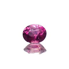 パープルサファイア パキスタン・カシミール産 0.34ct / 4.5x3.7mm前後 [251019861]