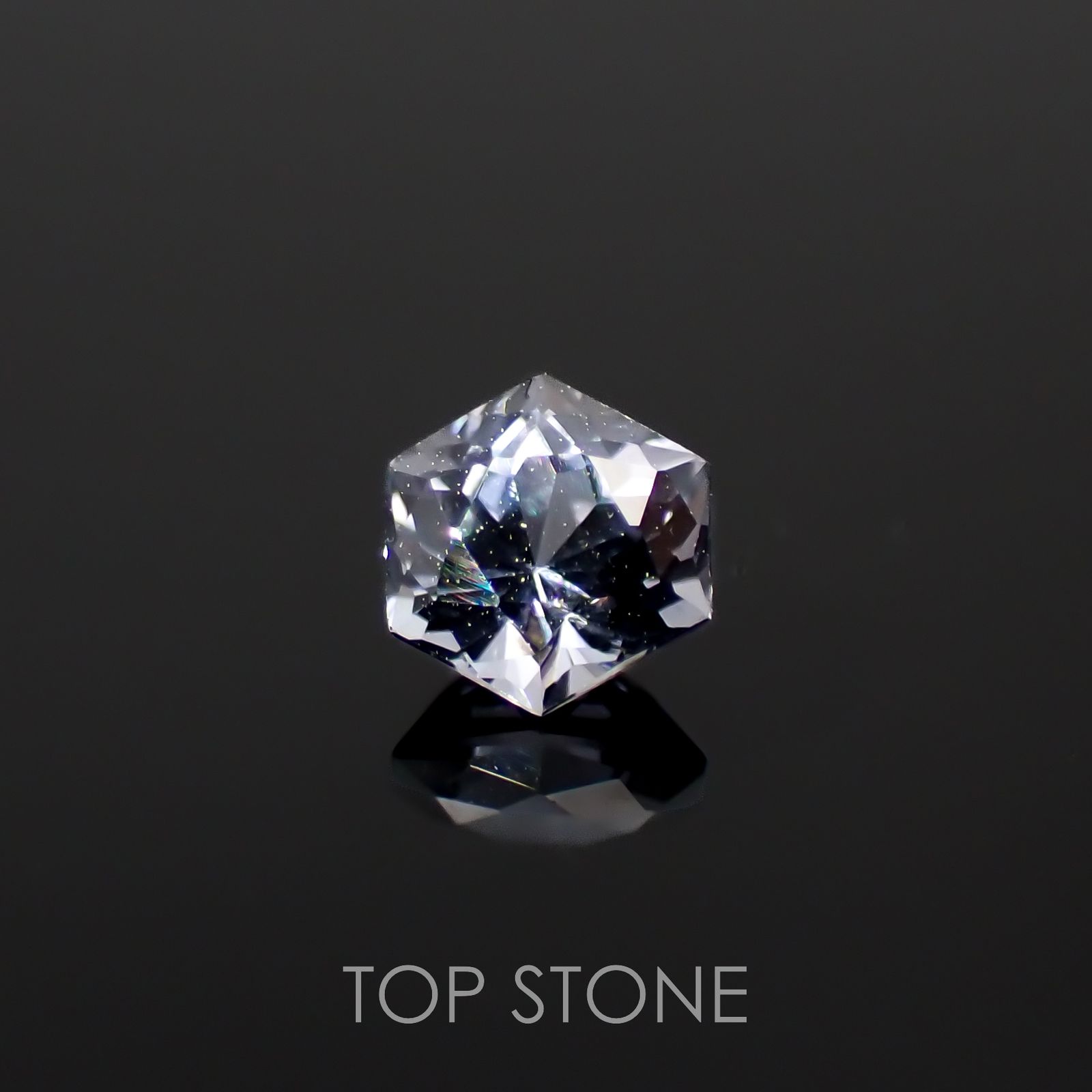 ◇ヘキサゴンカット◇バイオレットスピネル(宝石名スピネル)ビルマ/マダガスカル産 0.33ct 識別済[230220664]4x3.8mm前後