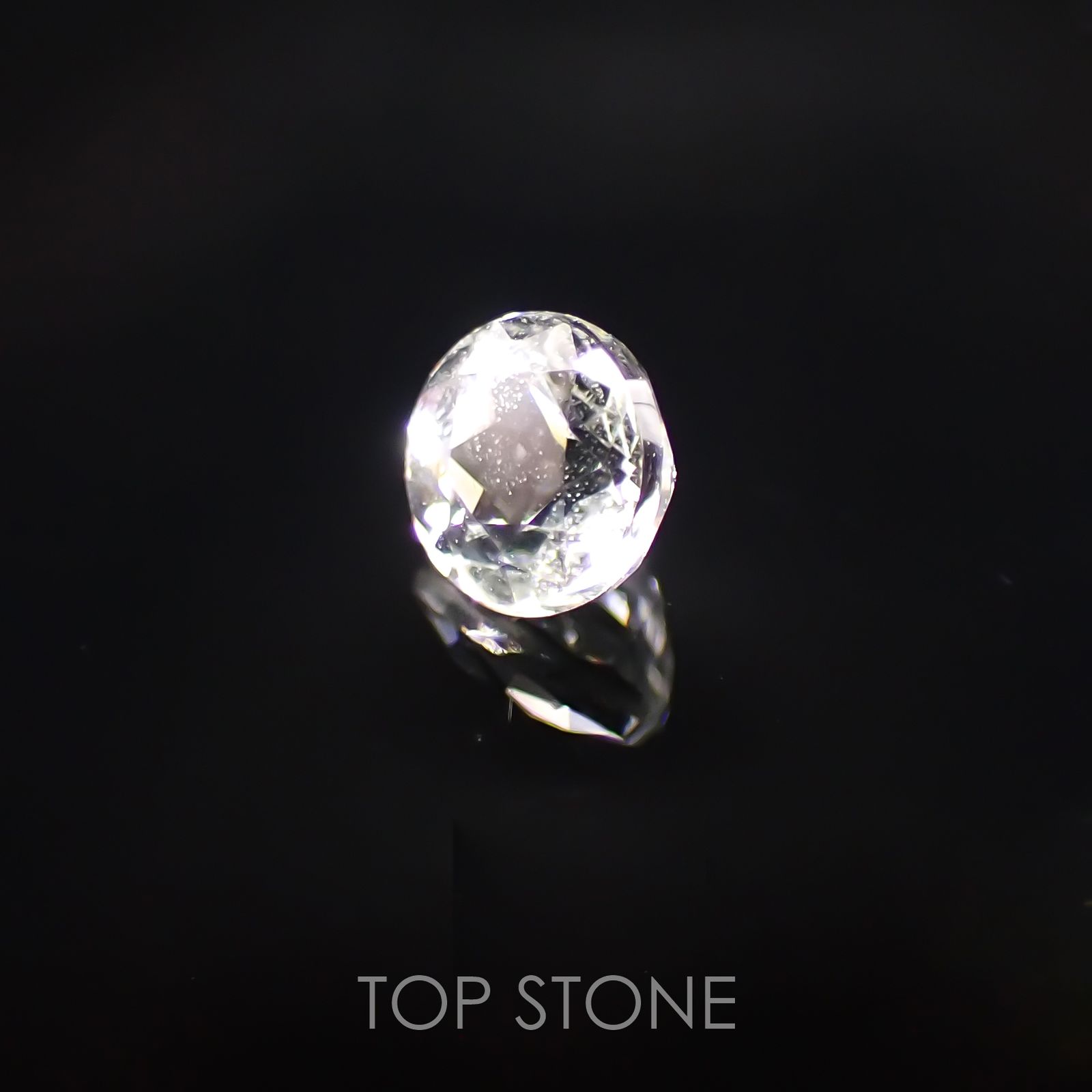 リューコガーネット ビルマ産 ルース 0.19ct[210510767]3.2×3.2mm前後