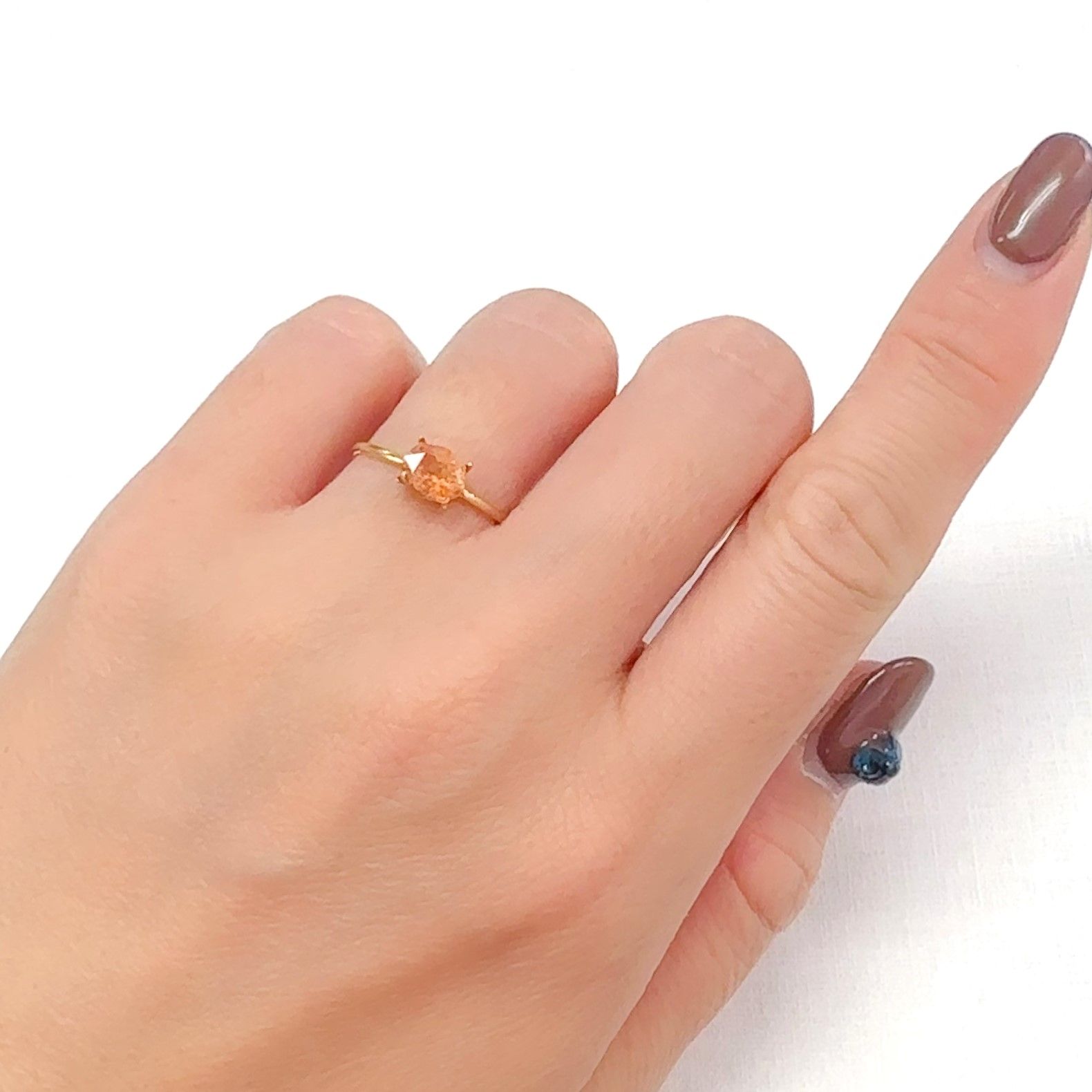 ◇カスタムカット◇イリュージョンサンストーン タンザニア産 0.66ct[240628262]6.5x5.5mm前後