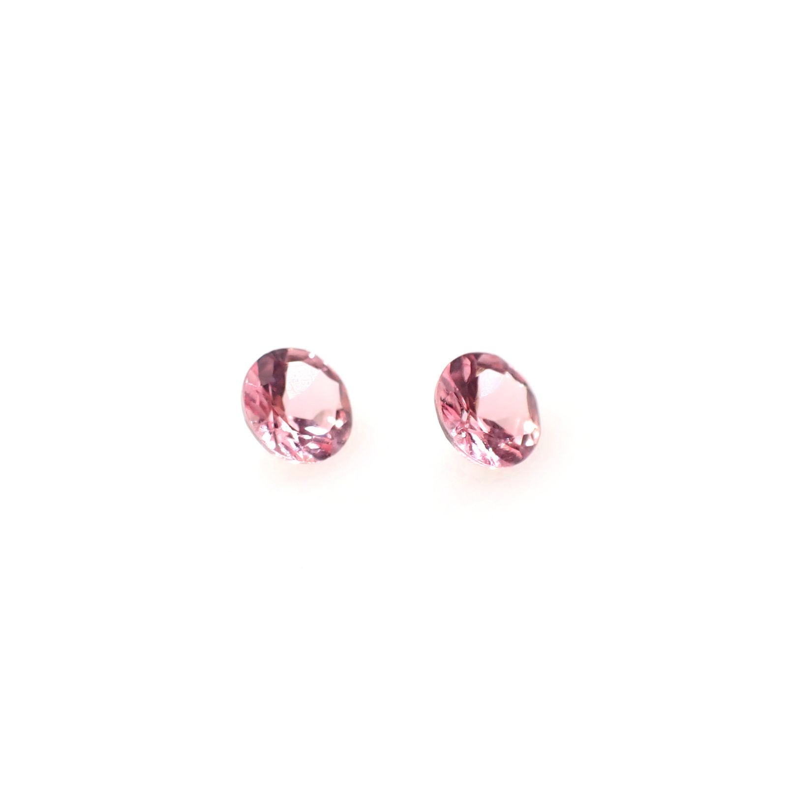 ◇ペアセット◇ピンクスピネル タンザニア産 0.41ct(2pcs合計) [250730793]3.6x3.6mm前後
