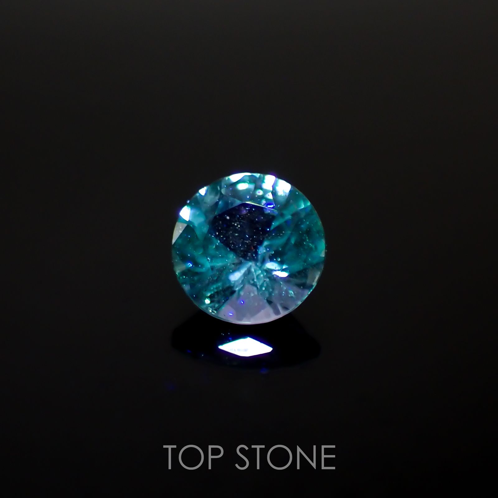 ブルーコーネルピン(宝石名コーネルピン)タンザニア産 0.20ct 識別済[221219223]3.8x3.8mm前後