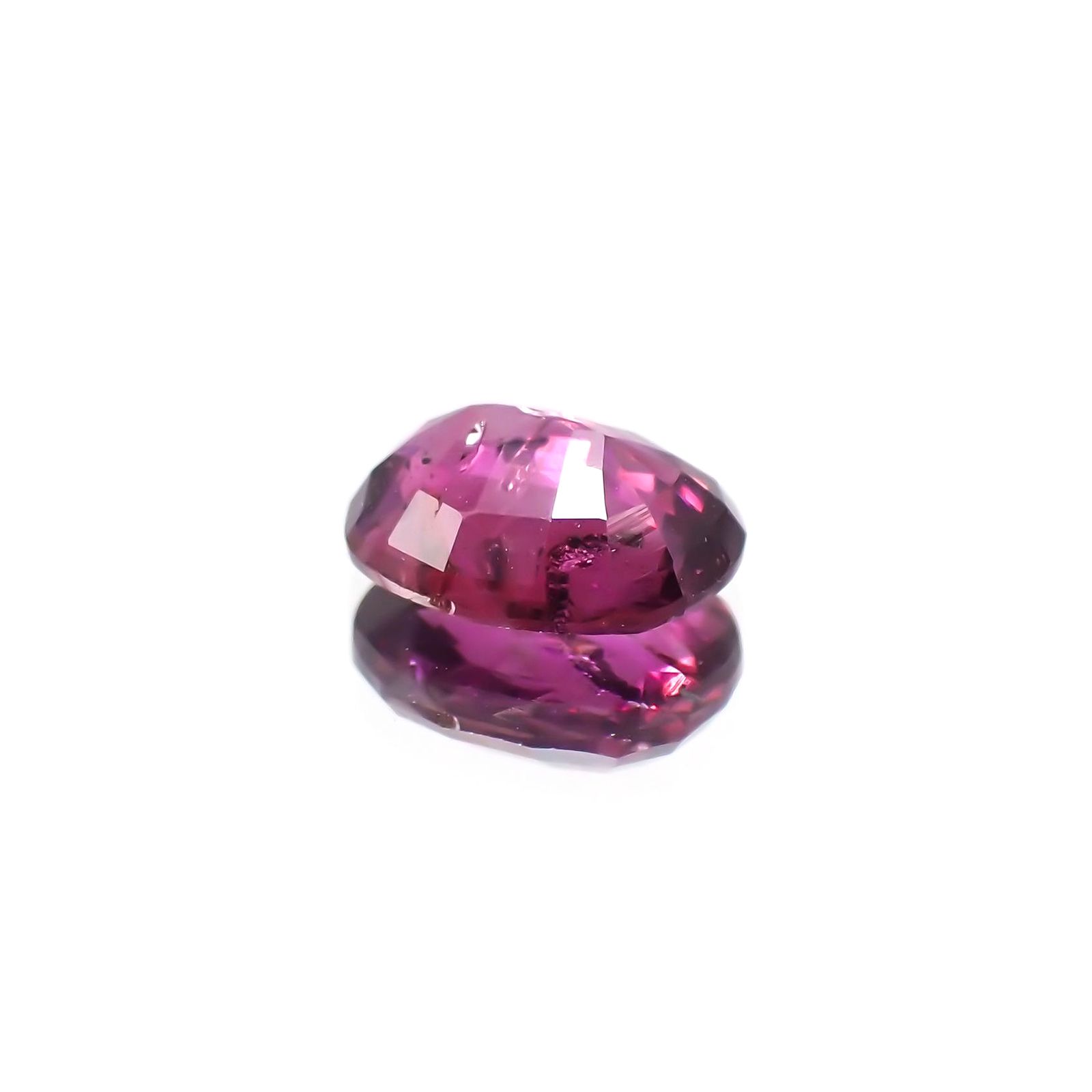 パープルサファイア(宝石名バイオレット・サファイア) カシミール地方産 1.236ct ソ付(彩珠)[210510234]7.3×6mm前後