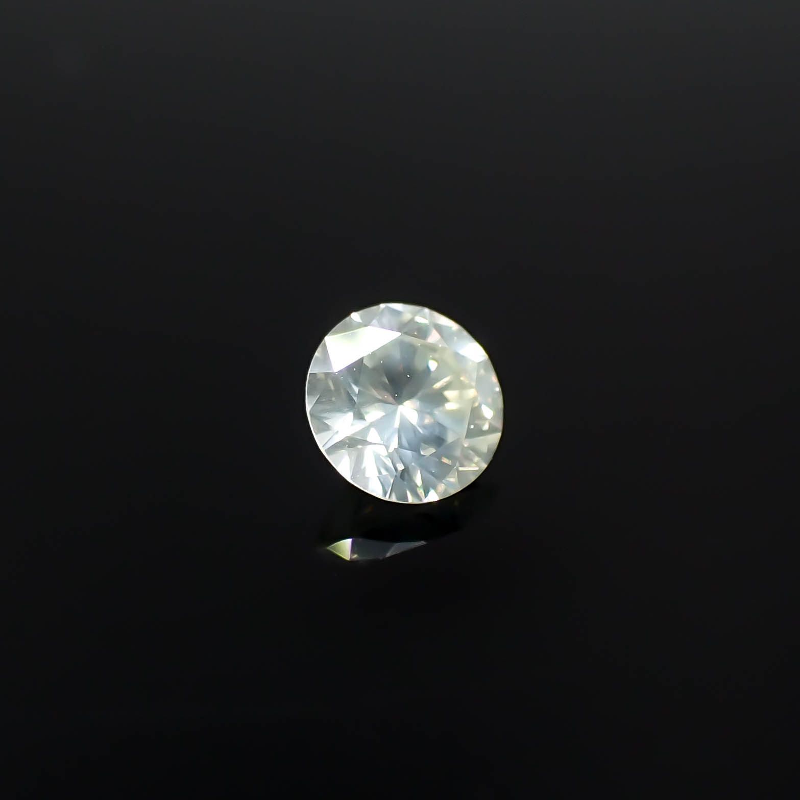 シルキーダイヤモンド 0.12ct [250730763]3.1x3.1mm前後