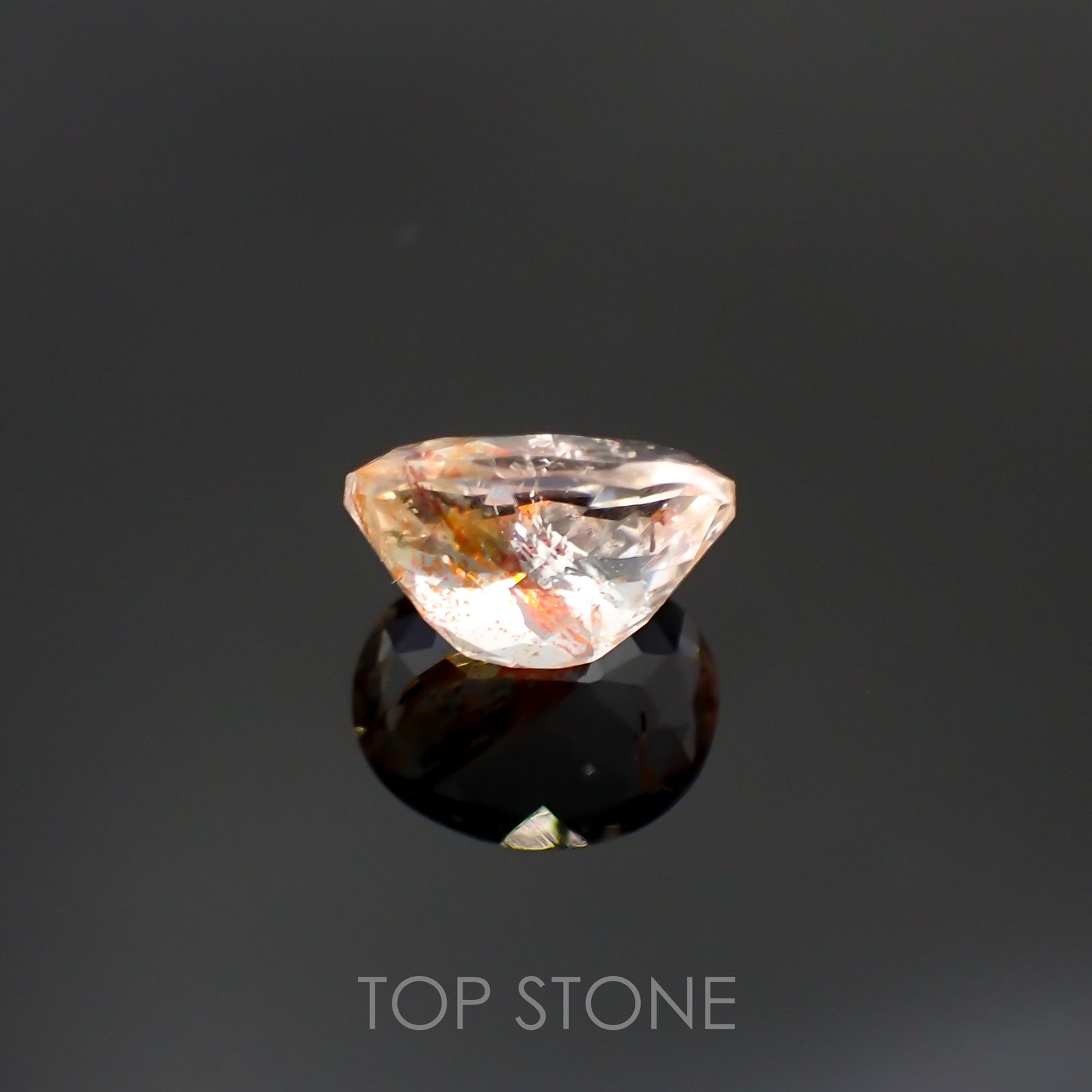 オーロラクォーツ ブラジル・ミナスジェライス産 4.39ct[220114372]11.8x9.5mm前後