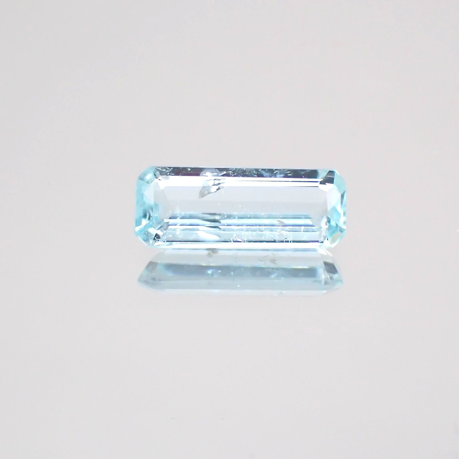 AP595パライバトルマリン0.68ct-