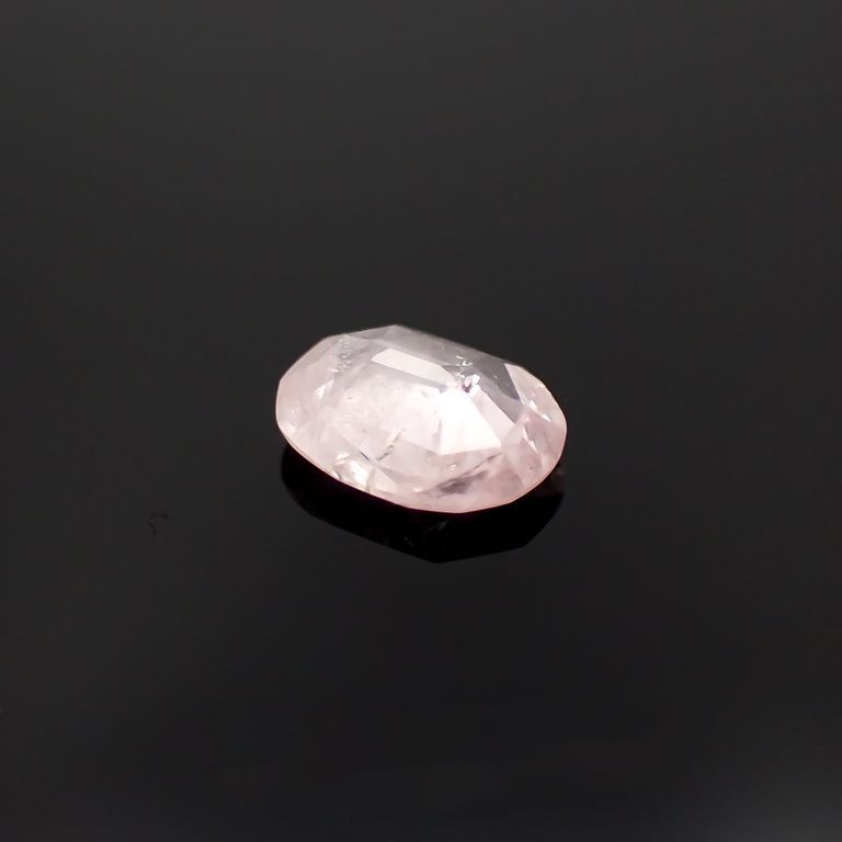 ピンクグロッシュラーガーネット  ミャンマー産 1.09ct[230220345]7.5x6mm前後