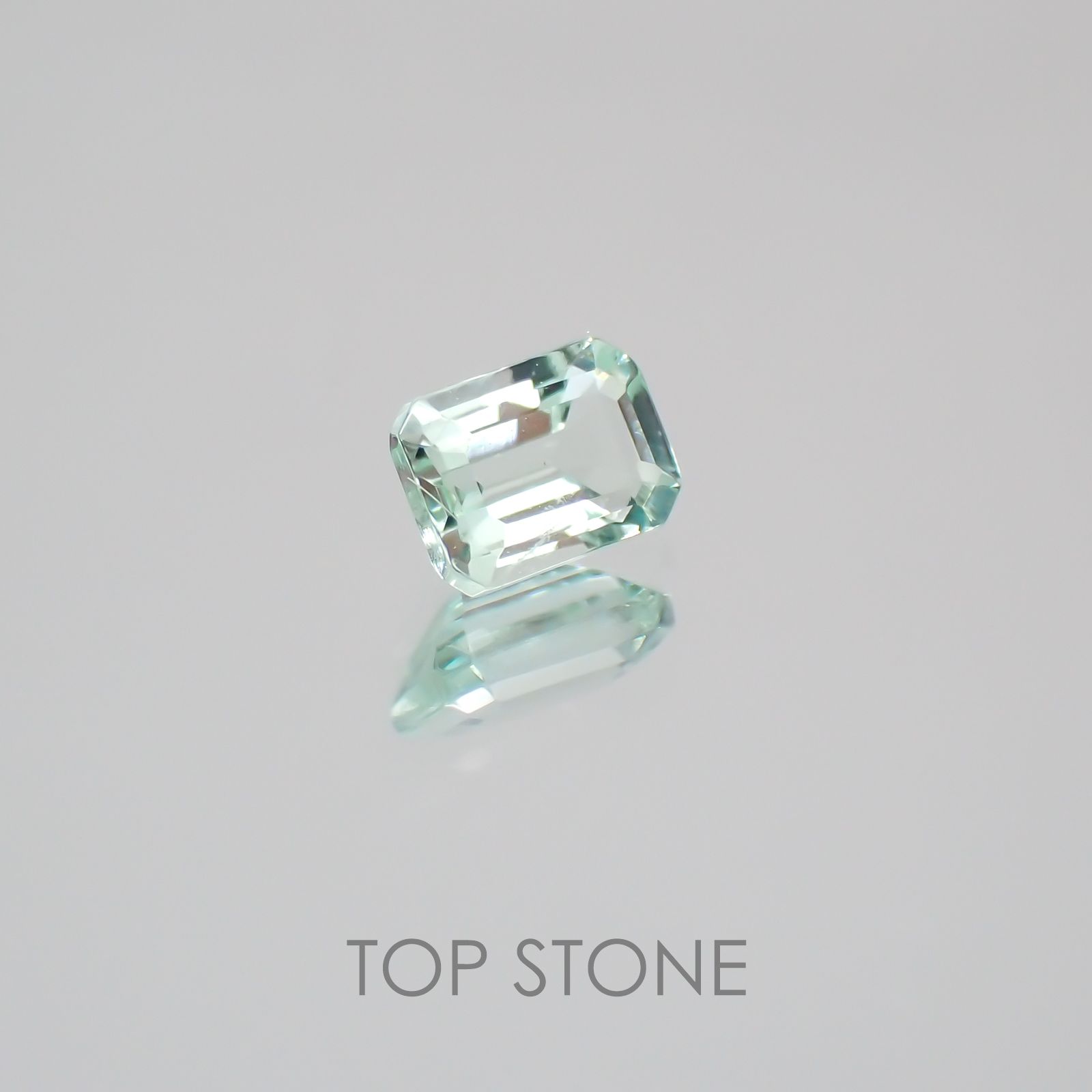 ミントベリル(グリーンベリル) ブラジル産 ルース 0.16ct[21069718]3.9×3mm前後