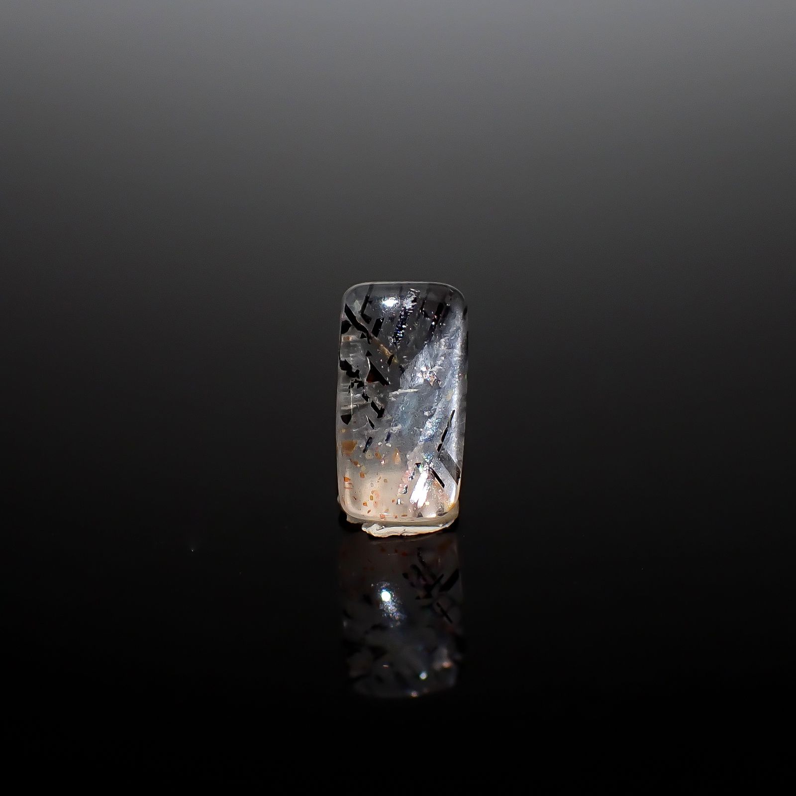 レインボーラティスサンストーン オーストラリア産 0.78ct / 8.6x4.7mm前後 [260632532]