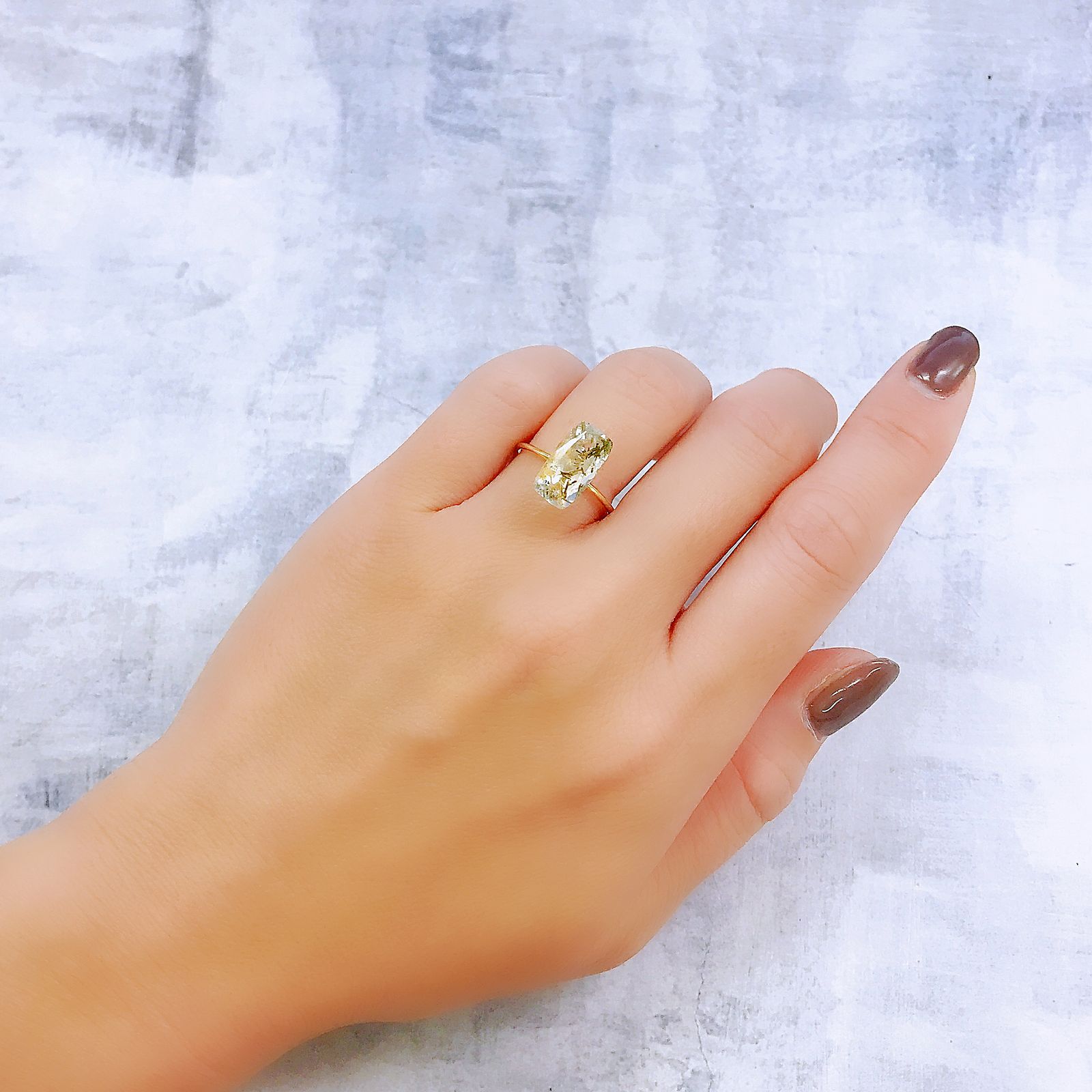 ヘデンベルジャイトインクォーツ インドネシア産 3.12ct[220917829]12.8x7.1mm前後