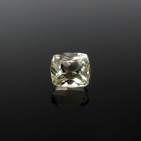 イエロースポジュミン(宝石名スポジュミン)アフガニスタン産 6.23ct 識別済[231225008]10x8.9mm前後