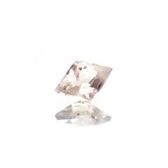 ◇カスタムカット◇ダイアスポア(宝石名ダイアスポア)トルコ産 識別済 0.54ct / 7x5.2mm前後 [251116033]