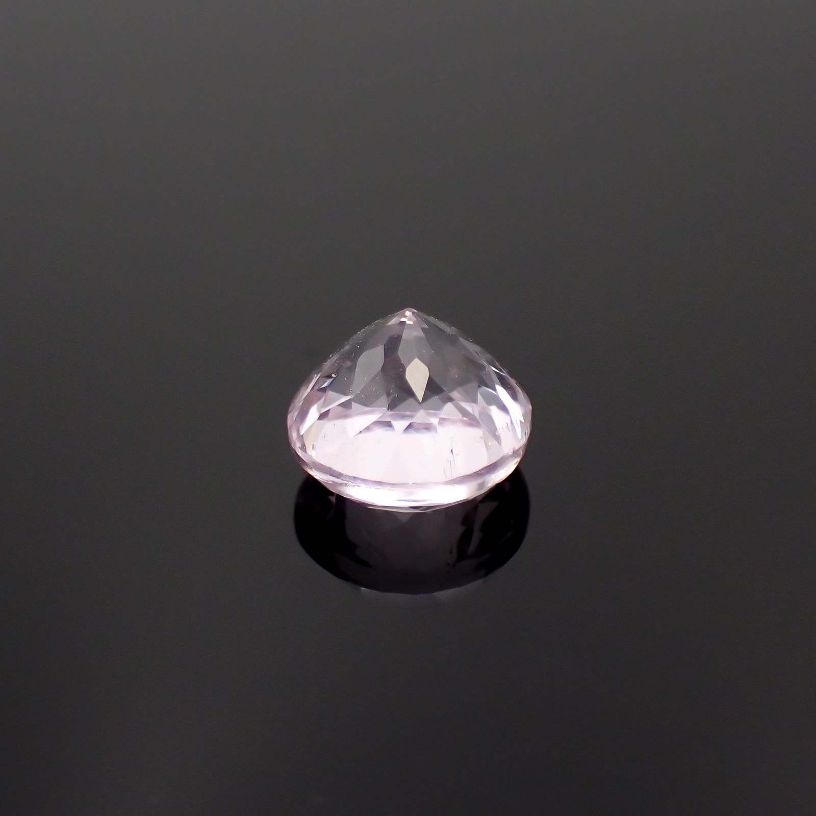 クンツァイト アフガニスタン産 2.56ct [251124354]8x7.9mm前後