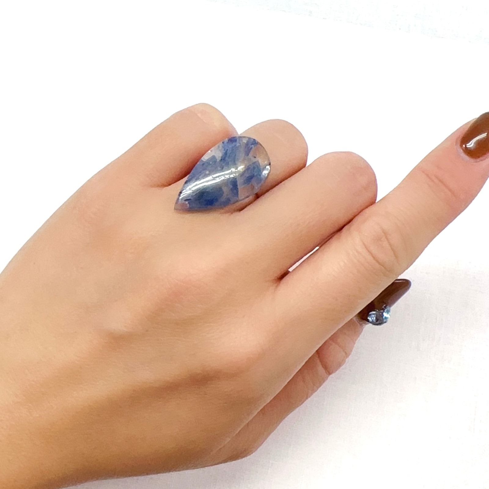 カイヤナイトインクォーツ ブラジル産 15.36ct[231023756]26x14.6mm前後