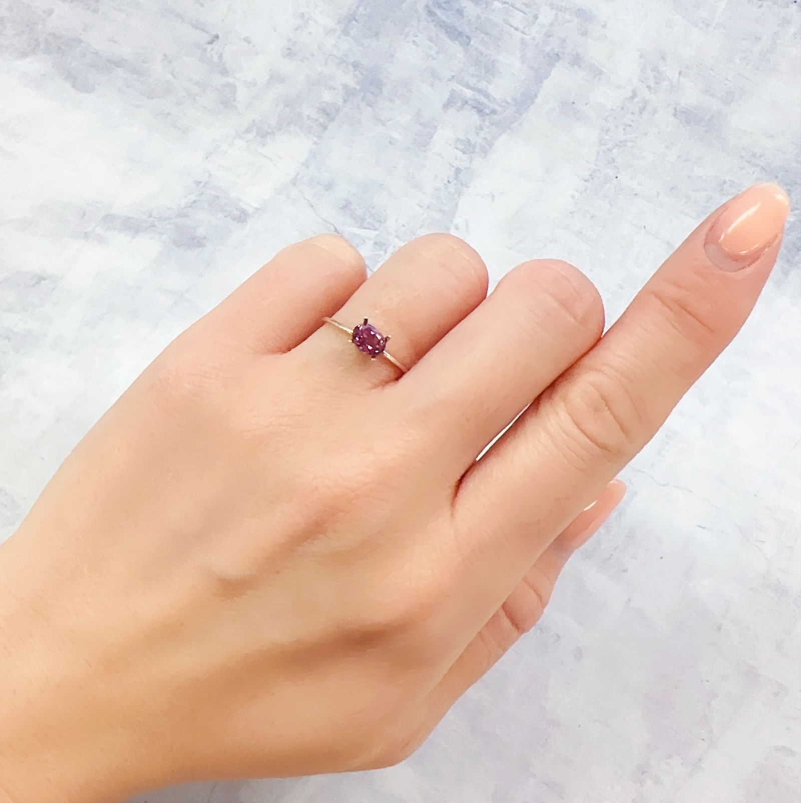 カラーシフトマラヤガーネット(宝石名ガーネット)タンザニア産 0.75ct 識別済[230120276]5.9x4.4mm前後