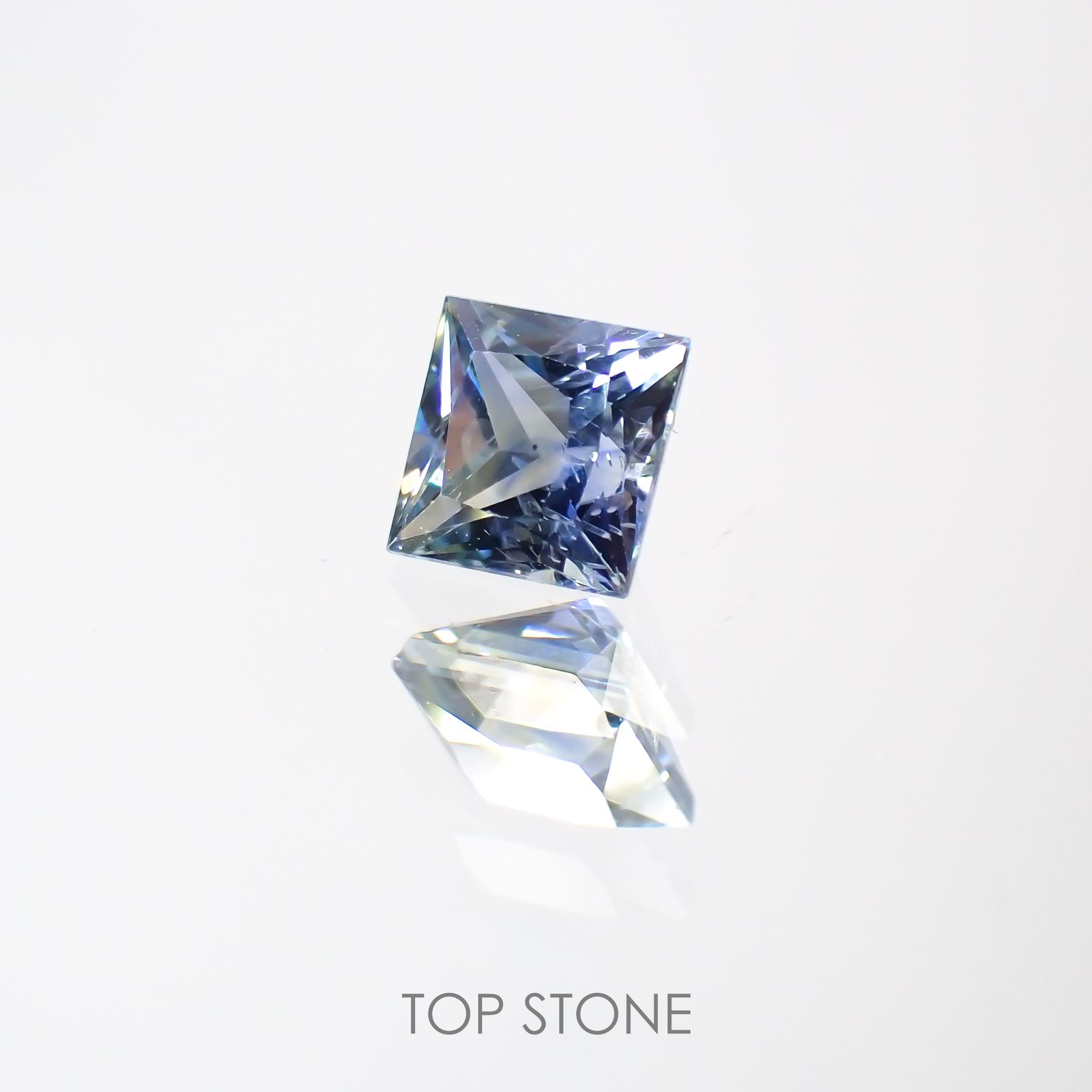 ◇プリンセスカット◇サファイア(宝石名サファイア)タンザニア産 0.38ct 識別済[220113884]3.6x3.6mm前後