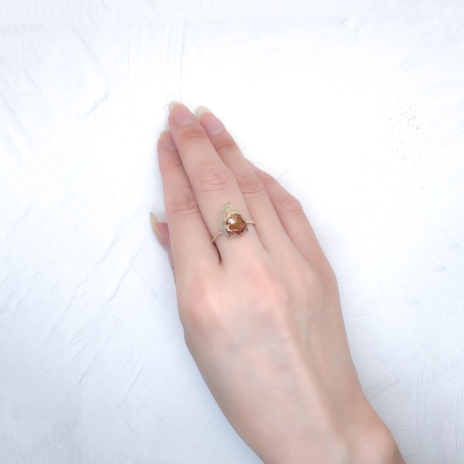 カンテラオパール メキシコ産 3.64ct / 10x13.4mm前後 [251015301]
