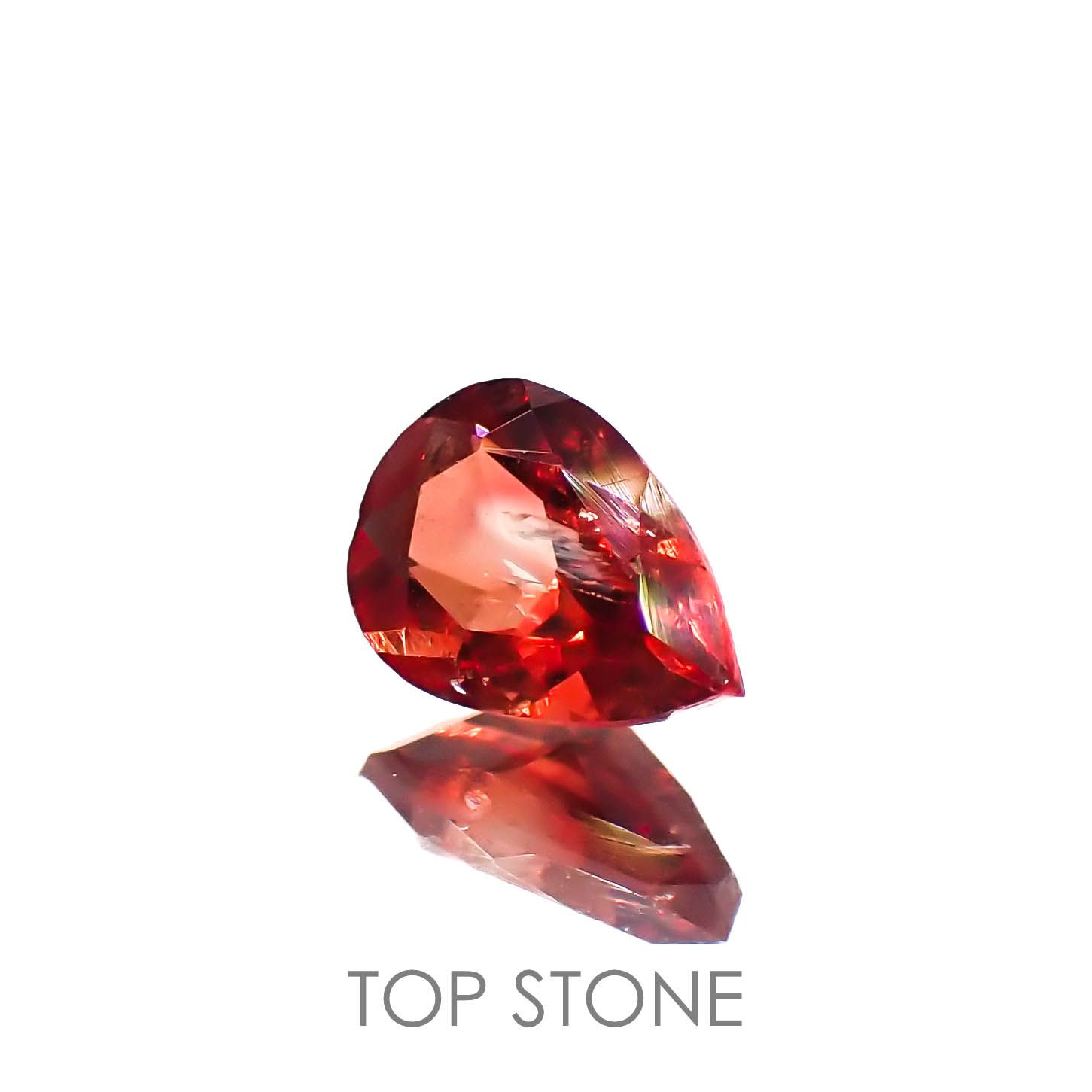 レッドラブラドライト(宝石名ラブラドライト)エチオピア産 0.48ct 識別済[221219574]6.6x4.6mm前後