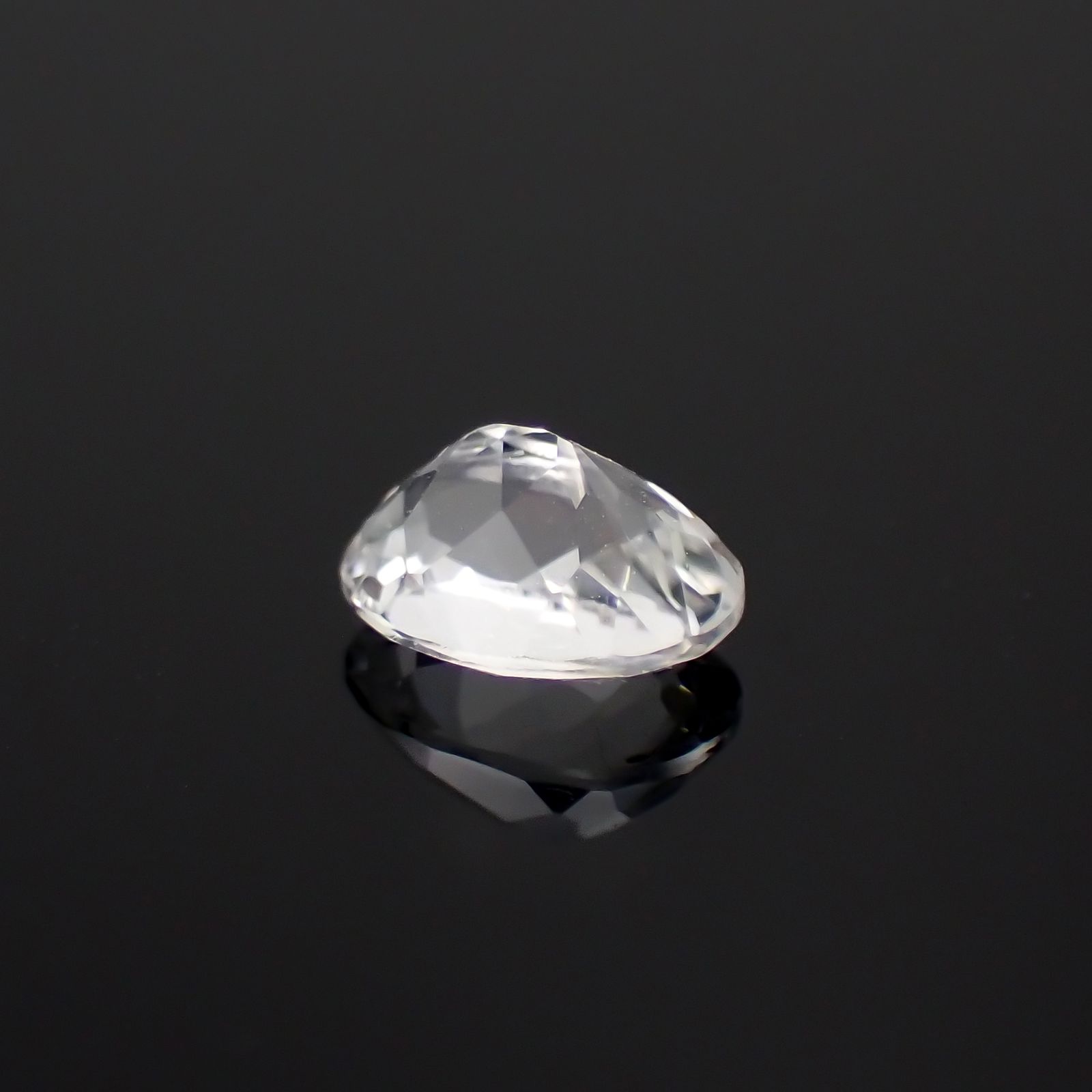 フェナカイト(宝石名フェナカイト)ブラジル産 0.44ct 識別済[230923405]5.6x4.1mm前後