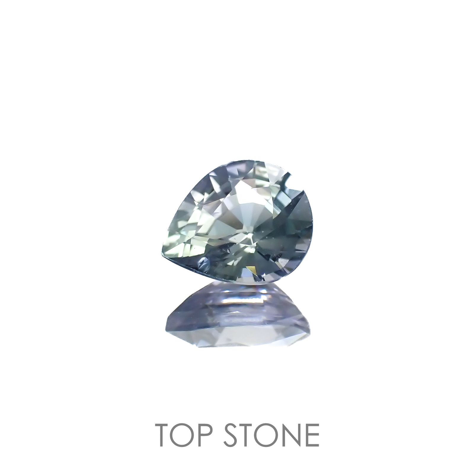 バイカラータンザナイト(宝石名タンザナイト)タンザニア産 0.73ct 識別済[220917742]6.1x5.2mm前後