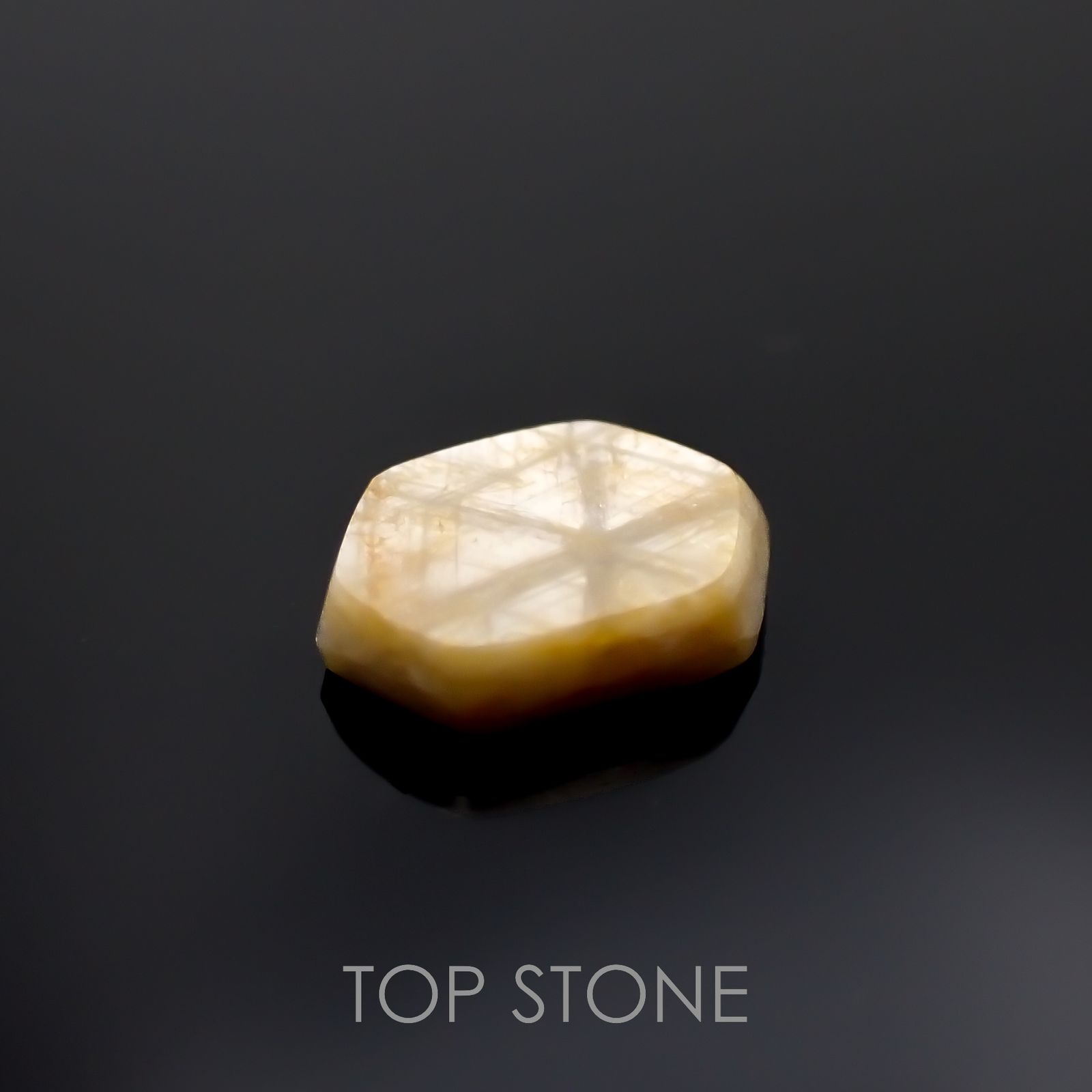 トラピッチェサファイア 原石スライス磨き(宝石名トラピッチェ・サファイア)ミャンマー産 1.59ct 識別済[221119100]7.7x6.4mm前後