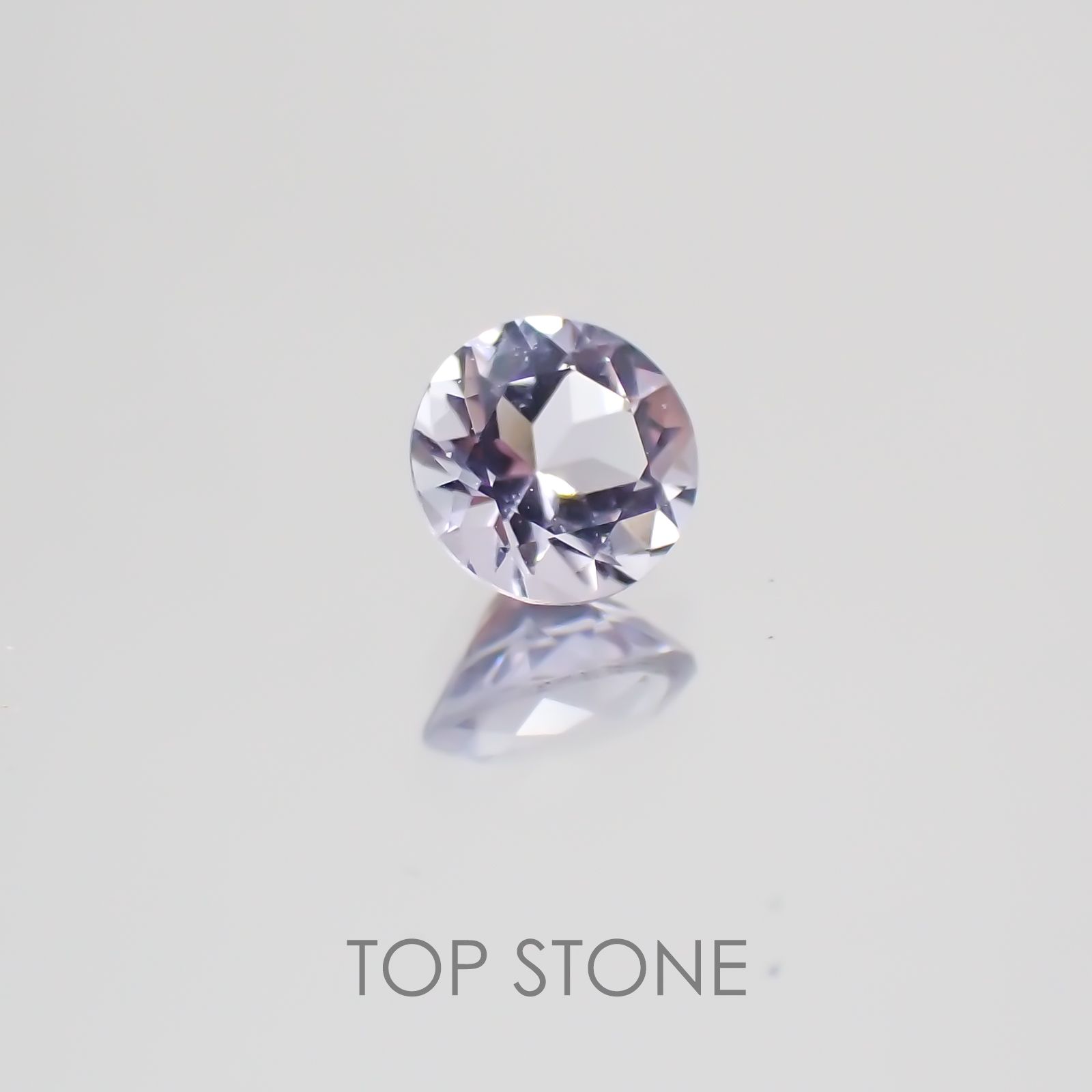 パープルスキャポライト(マリアライト) スリランカ産 ルース 0.21ct[21019559]4.2×4.2mm前後