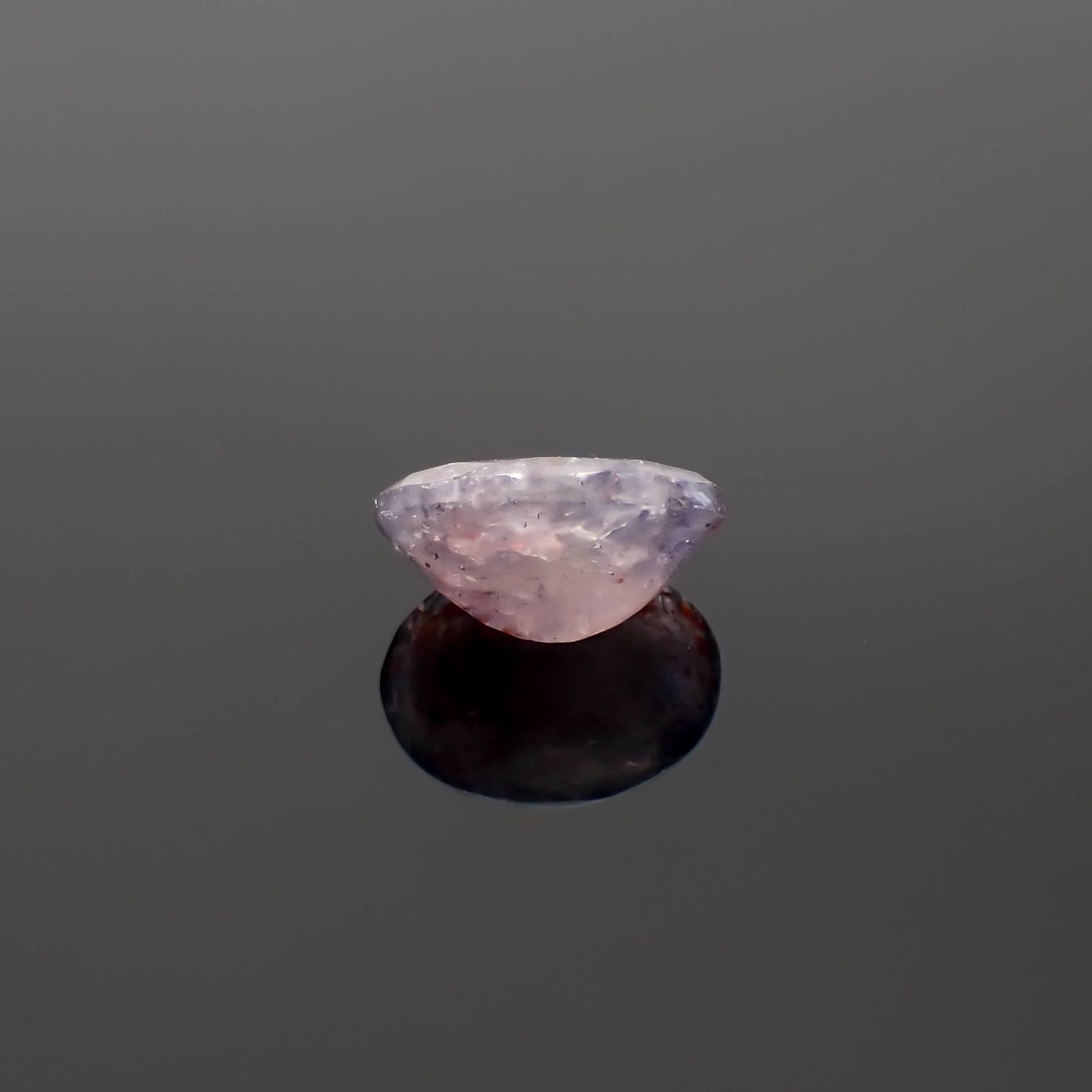 ブラッドショットアイオライト インド産 1.70ct[230622533]9.3x7.1mm前後