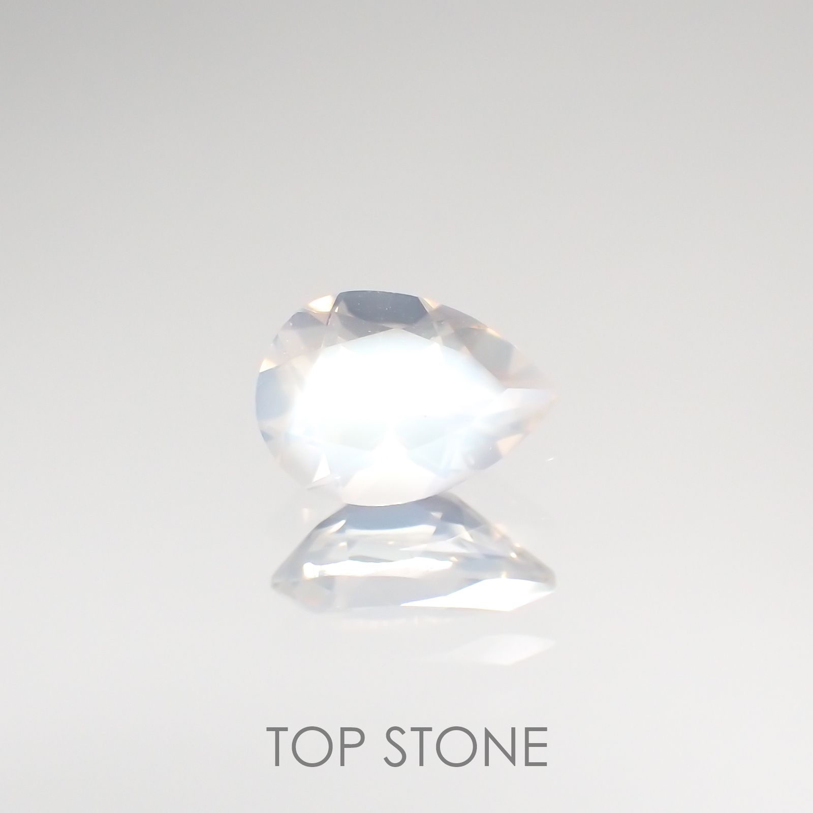 ムーンストーン(宝石名ムーンストーン) インド/スリランカ産 0.58ct 識別済[210912751]7×5mm前後
