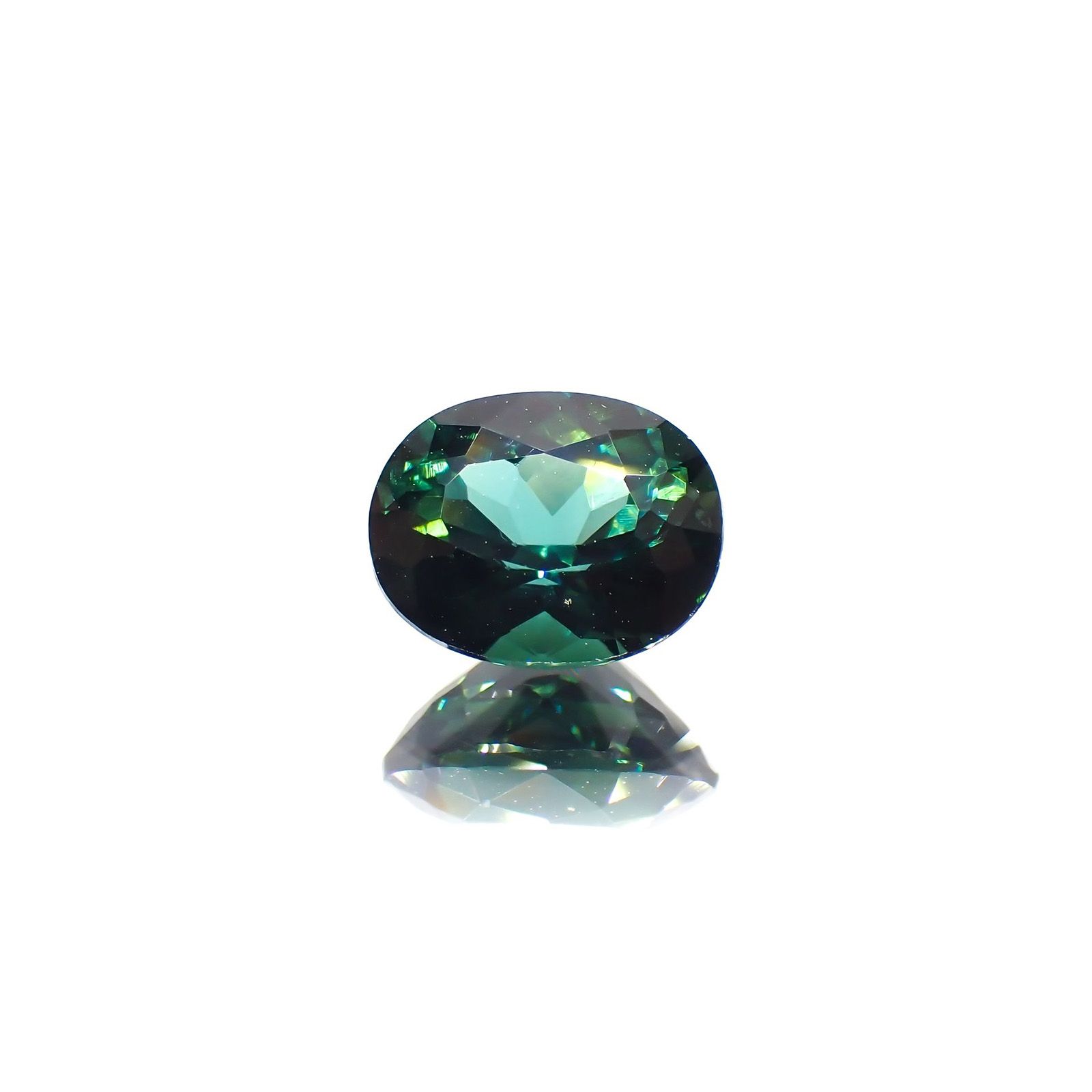 グリーントルマリン(宝石名グリーン・トルマリン) ブラジル産 ソ付(彩珠) 1.891ct / 8.4x6.7mm前後 [210711591]