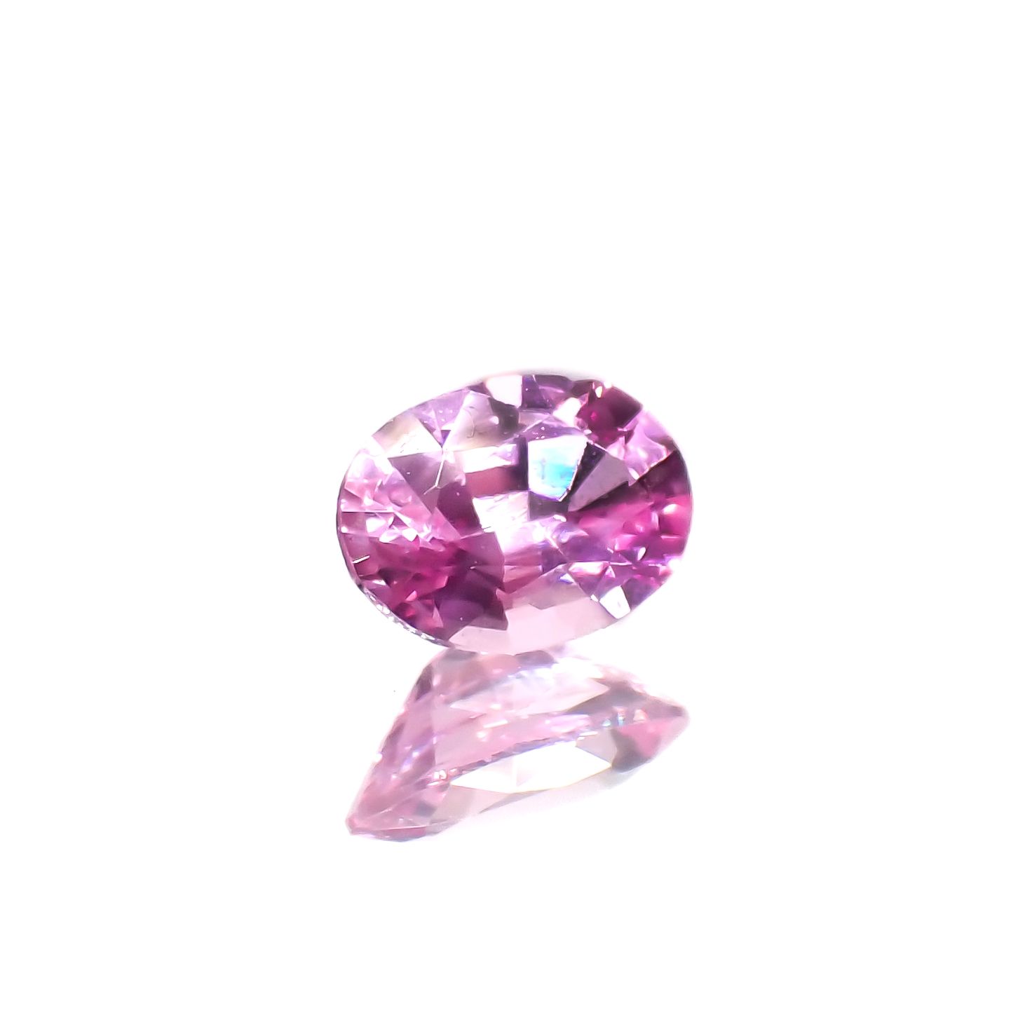ネオンピンクサファイア スリランカ産 0.17ct[230421528]3.8x2.7mm前後