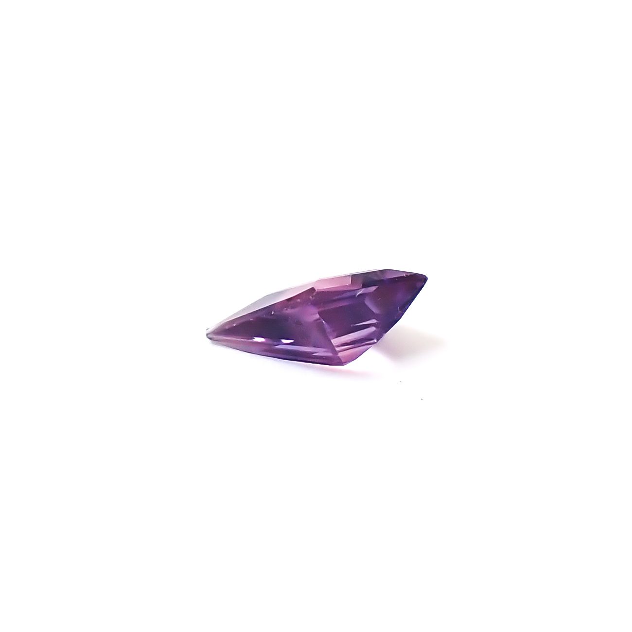 ◇カスタムカット◇ウィンザーサファイア タンザニア・ウィンザー産 0.21ct / 5.5x3.6mm前後 [260532141]