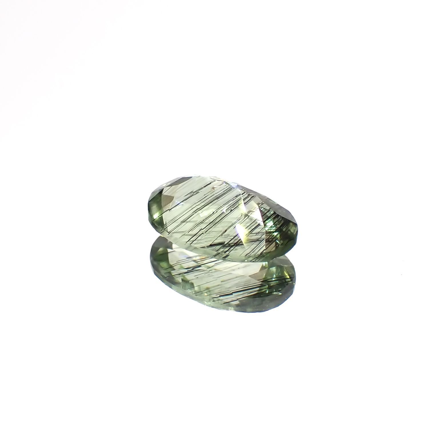 ルドウィジャイトインペリドット パキスタン産 1.63ct[230220735]9.1x6.4mm前後