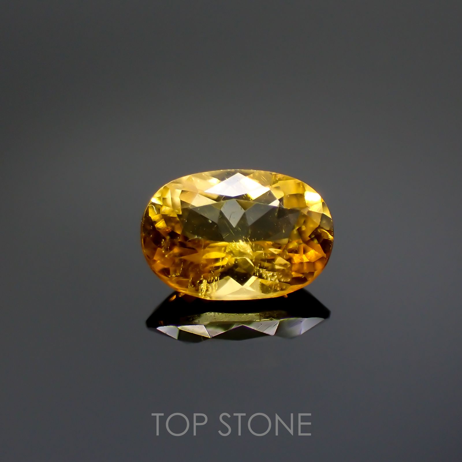 コンドロダイト(宝石名コンドロダイト) パキスタン産 ルース 0.591ct ソ付(CGL)[21049588]6.5×4.5mm前後