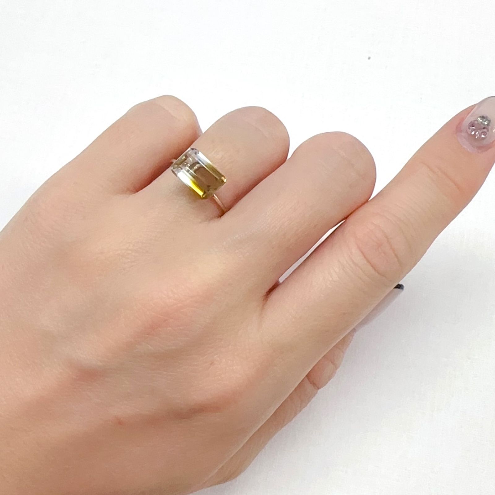 バイカラーシトリン ブラジル・ミナスジェライス州産 2.68ct[240326448]10.1x6.9mm前後
